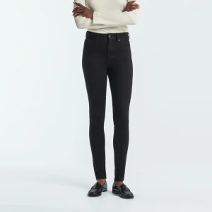 Christina High Stay Black Rinse